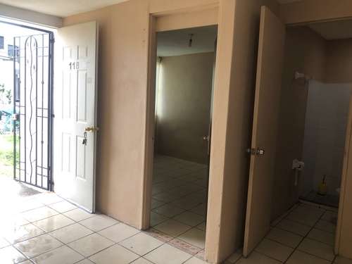 imagen de se renta casa en valle Dorado_1