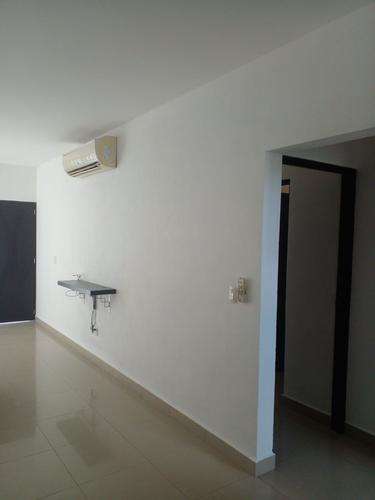 imagen de RENTO APTO FLUVIAL VALLARTA-CONDO MODERNO_1