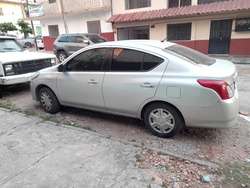 imagen de Nissan Versa Sense 2018 4Cil. _1