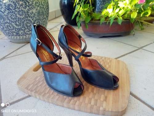 imagen de Zapatos argentinos de tango Flabella para mujer_1