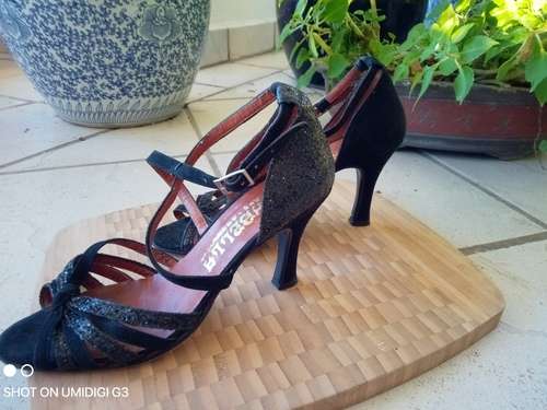 imagen de Zapatos argentinos de tango Flabella para mujer_1