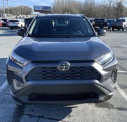 imagen de 2019 Toyota RAV4 LE FWD_1