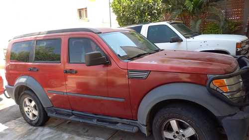 imagen de camioneta dodge nitro 2007_1
