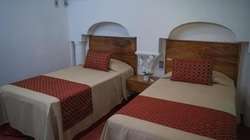 imagen de HABITACION ESTANDAR (2 CAMAS INDIVIDUALES)_1