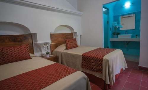 imagen de HABITACION ESTANDAR CON VISTA A LA CALLE _1