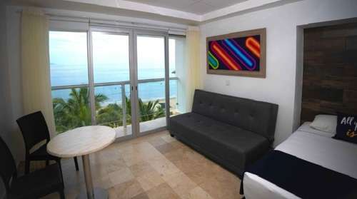 imagen de Junior Vista al mar con balcón_1