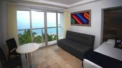 imagen de Junior Vista al mar con balcón_1