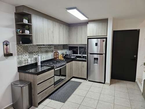 imagen de SE RENTA  CASA AMUEBLADA JADE RESIDENCIAL IXTAPA _1