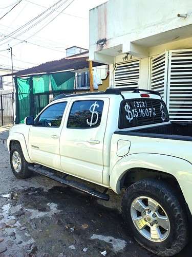 imagen de 2015 Toyota Tacoma 4X4_1