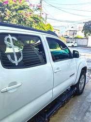 imagen de 2015 Toyota Tacoma 4X4_1