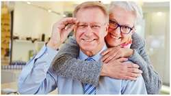 imagen de MATERIALES OFTÁLMICOS_1