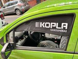 imagen de PARASOLES PARA VENTANAS DE AUTO PERSONALIZADAS_1