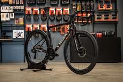 imagen de 2024 Specialized Tarmac SL8 Pro - Ultegra Di2_1