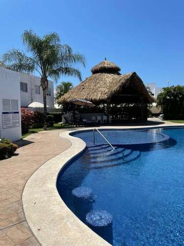 imagen de RENTA MENSUAL CASA AMUEBLADA EN CEIBAS_1