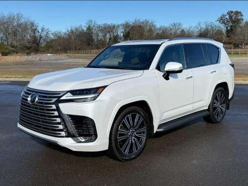 imagen de 2023 Lexus LX600 4WD Full Options 16,200KM_1