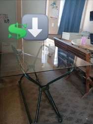 imagen de Mesa de cristal con base de metal _1