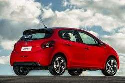 imagen de PEUGEOT 208 GT_2