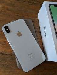 imagen de  Apple iPhone X 64GB/265GB for 400 EUR_2