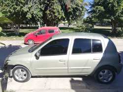 imagen de Vendo Clio Renault _2