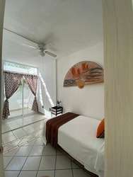 imagen de Se Renta Recamara Amueblada c/bano compartido_2