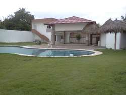 imagen de CASA EN RENTA EN COTO LA JOYA_2