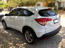 imagen de HRV 2017 COMO NUEVA_2