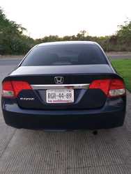 imagen de Hermoso Honda Civic 2010_2
