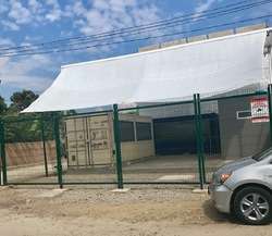 imagen de Lugar para Restaurant cerca de plaza lago real_2