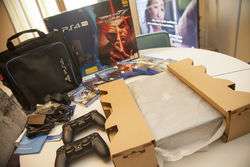 imagen de  Sony PS4 Pro 4 Pro 1TB + 10 JUEGOS y 2 control_2