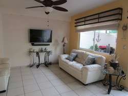 imagen de RENTA Casa Amueblada  Fracc Las Moras_2