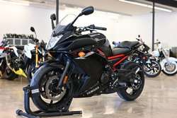 imagen de 2016 YAMAHA FZ-6R_2