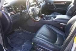 imagen de Selling my 2021 lexus lx 570 gcc gulf specs_2