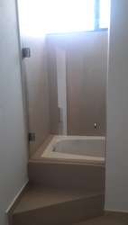 imagen de Todo en vidrio y aluminio _2