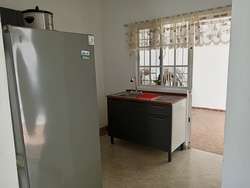 imagen de Rento casa semi amueblada _2