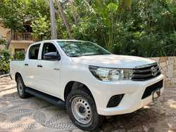 imagen de HILUX 2018 EXCELENTE ESTADO_2