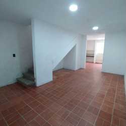 imagen de VENDO CASA  BARRIO SANTA MARIA 2 PLANTAS 2 RECAMAR_2