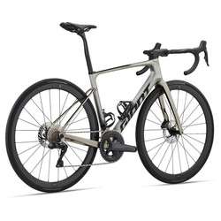 imagen de 2024 Giant Defy Advanced SL 1 Road Bike_2