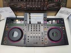 imagen de Pioneer OPUS-QUAD, Pioneer XDJ-RX3, Pioneer XDJ-XZ_2