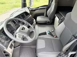 imagen de MAN 6x4 Tractor Head trailer head 2024 model_2
