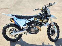 imagen de 2024 Husqvarna FC 450 Rockstar Edition Motocross_2
