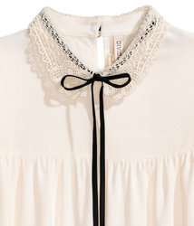 imagen de Blusa con cuello de encaje_3