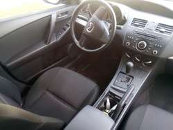 imagen de MAZDA 3 SEDAN 2013 COMO NUEVO_3
