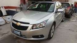 imagen de Venta de Cruze en excelente estado._3