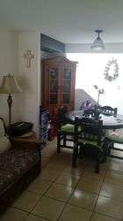 imagen de VENTA DE CASA ZONA TOLLOCAN CERCA DE PILARES._3