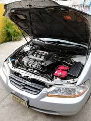 imagen de Honda Accord coupe 3.0 6V con piel y quema coco_3