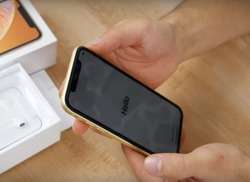 imagen de original Apple iPhone Xr smartphone_3