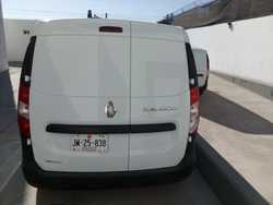imagen de TRASPASO ARRENDAMIENTO KANGOO 2018  2,000 km _3