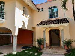 imagen de Venta Casa lo de marcos, alberca, 4 rec, 2 pisos._3