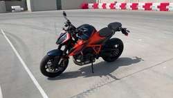 imagen de 2020 KTM 1290 SUPER DUKE R WhatsApp +13236413248_3