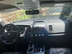 imagen de Toyota Tundra Pick up 4x4 Dbl Cab 5.7L V8_3